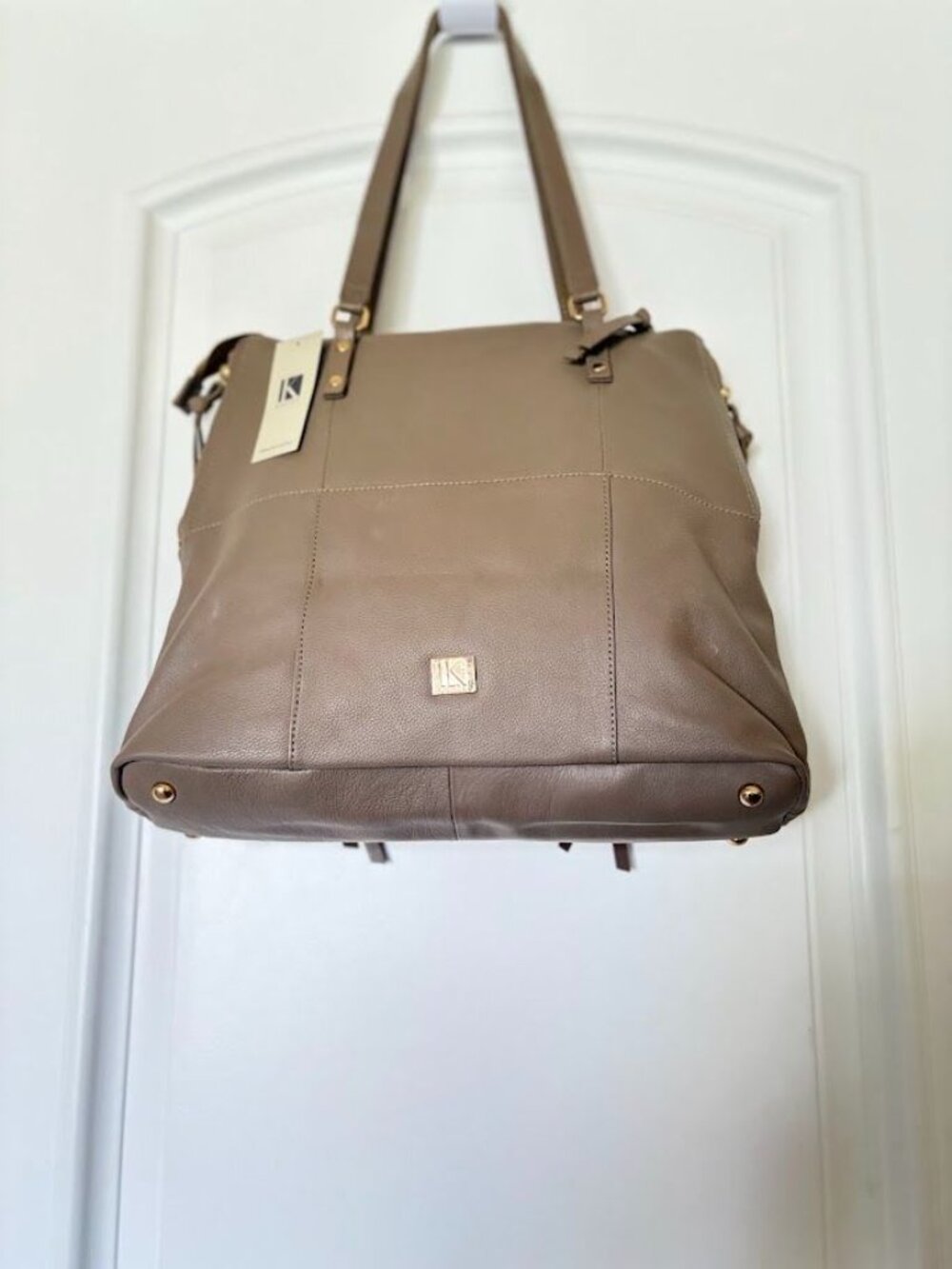 KOOBA Everette Leather Zip Tote in Taupe - New with Tags - Picture 5 of 13